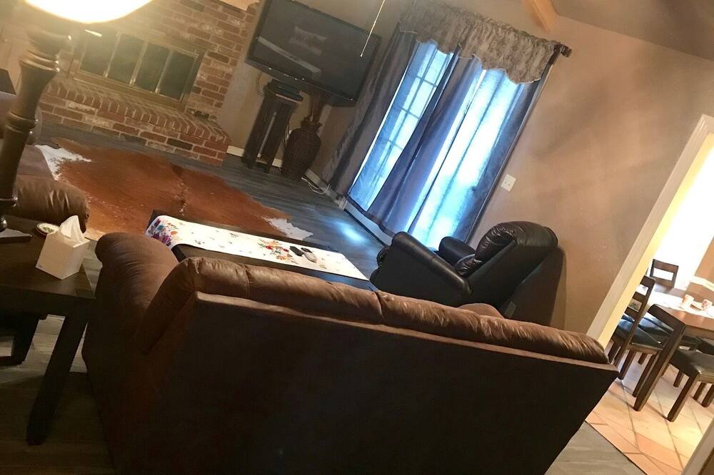 Photo of Livingroom in Pawhuska