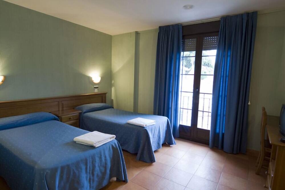 Photo of Bedroom in Cadalso de los Vidrios