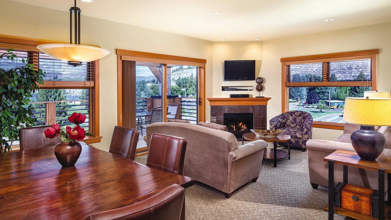 Photo of Livingroom in Chelan