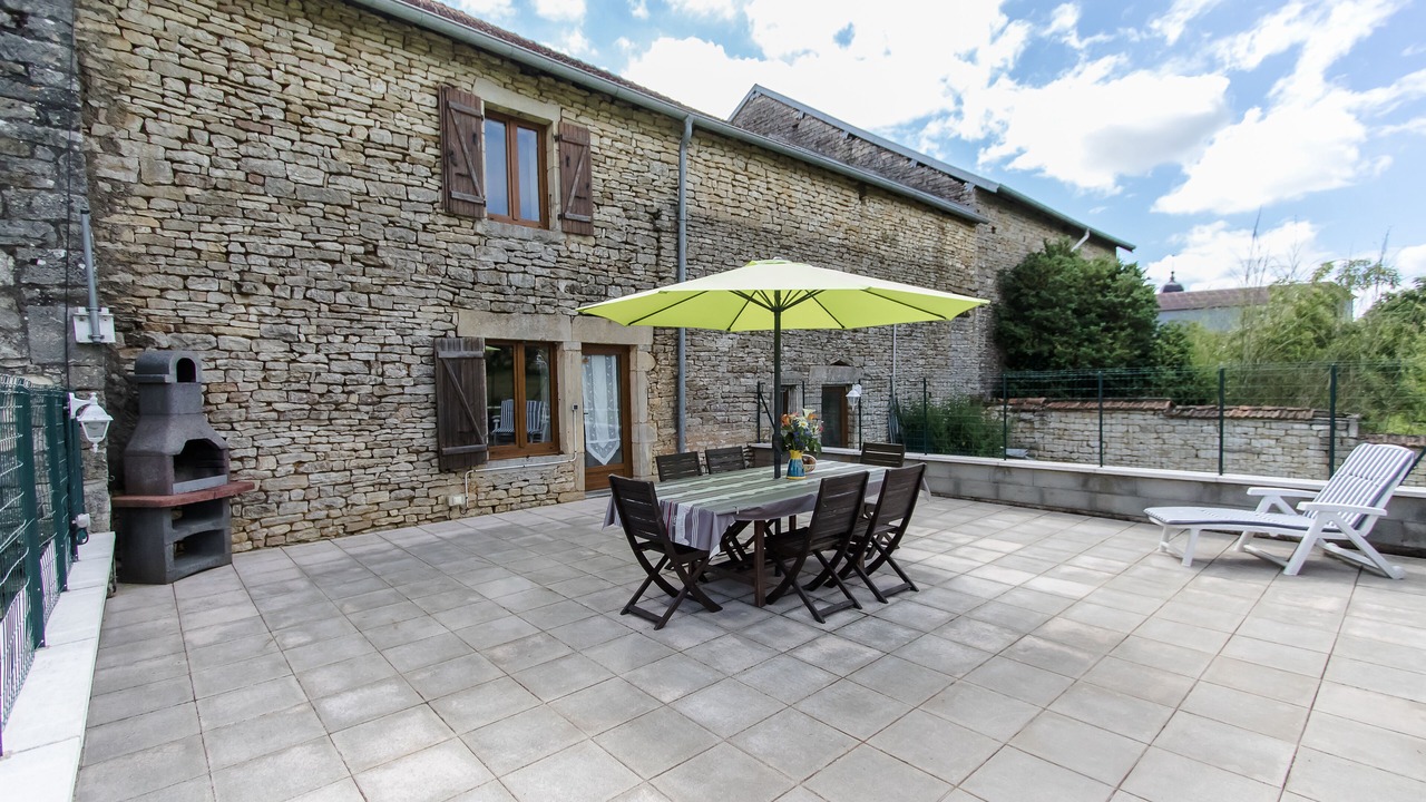 Photo of Outdoor in Brotte-les-Ray