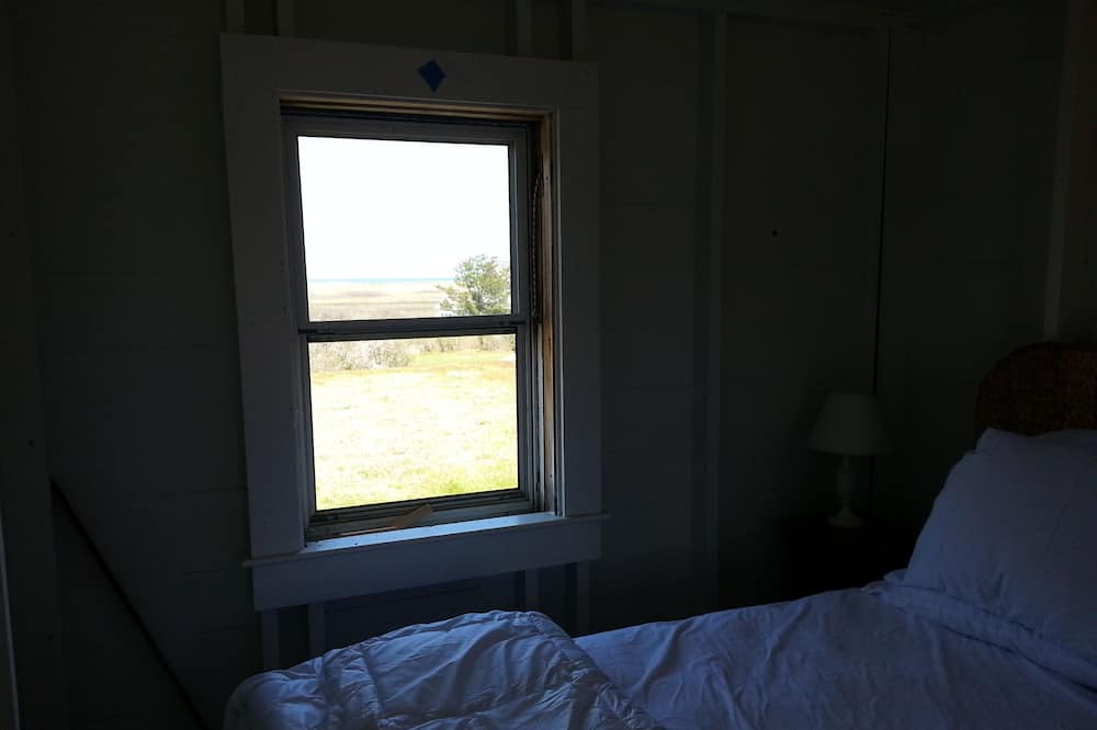 Photo of Bedroom in Warren Landing