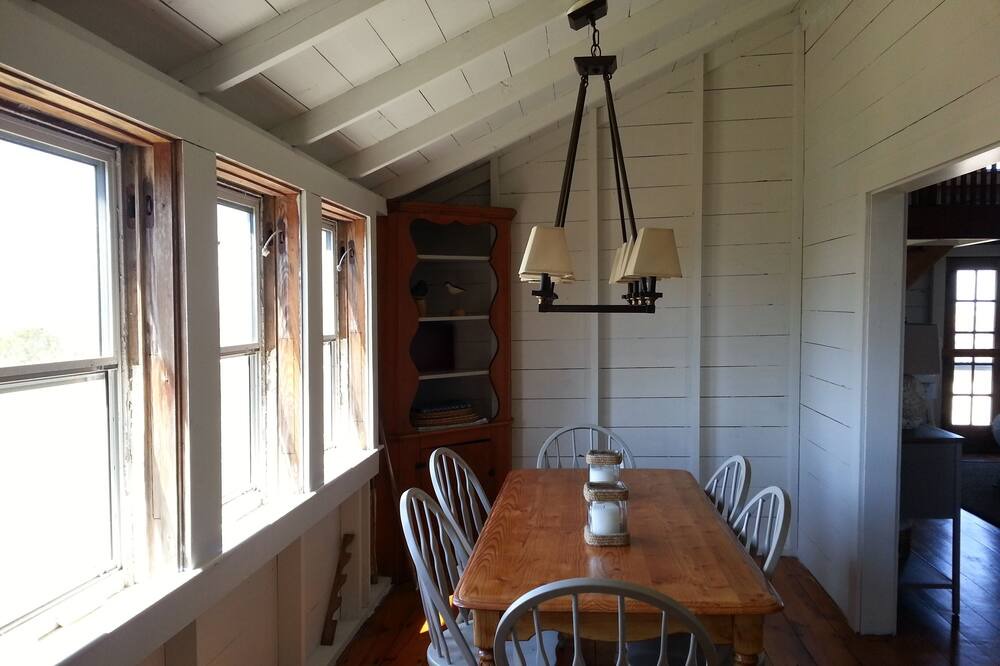Photo of Kitchen in Warren Landing
