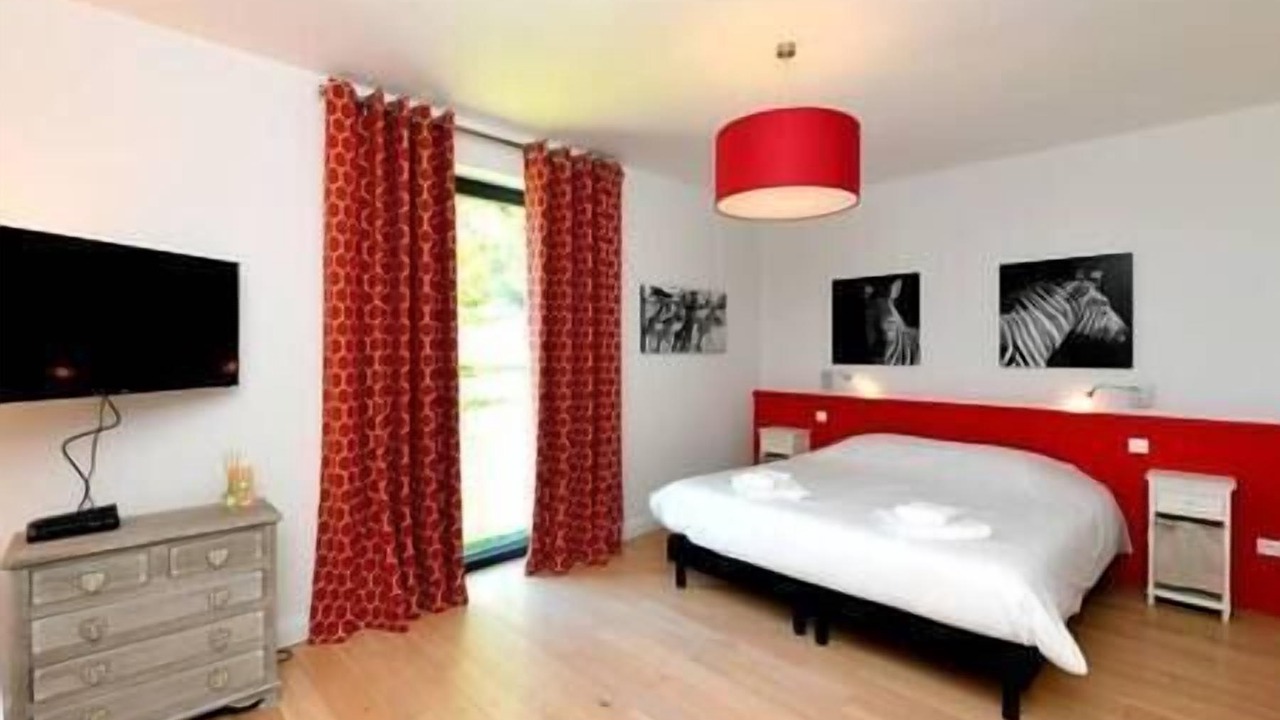 Photo of Bedroom in Gardegan-et-Tourtirac