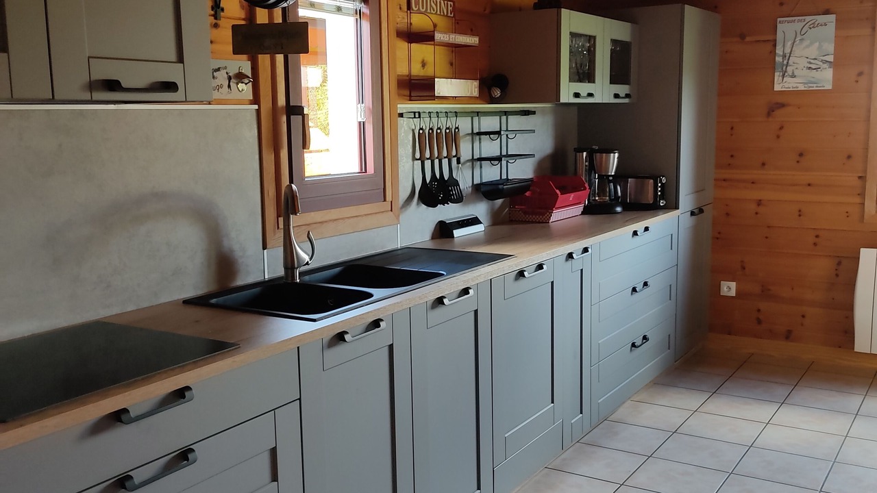 Photo of Kitchen in Chambon-sur-Lac