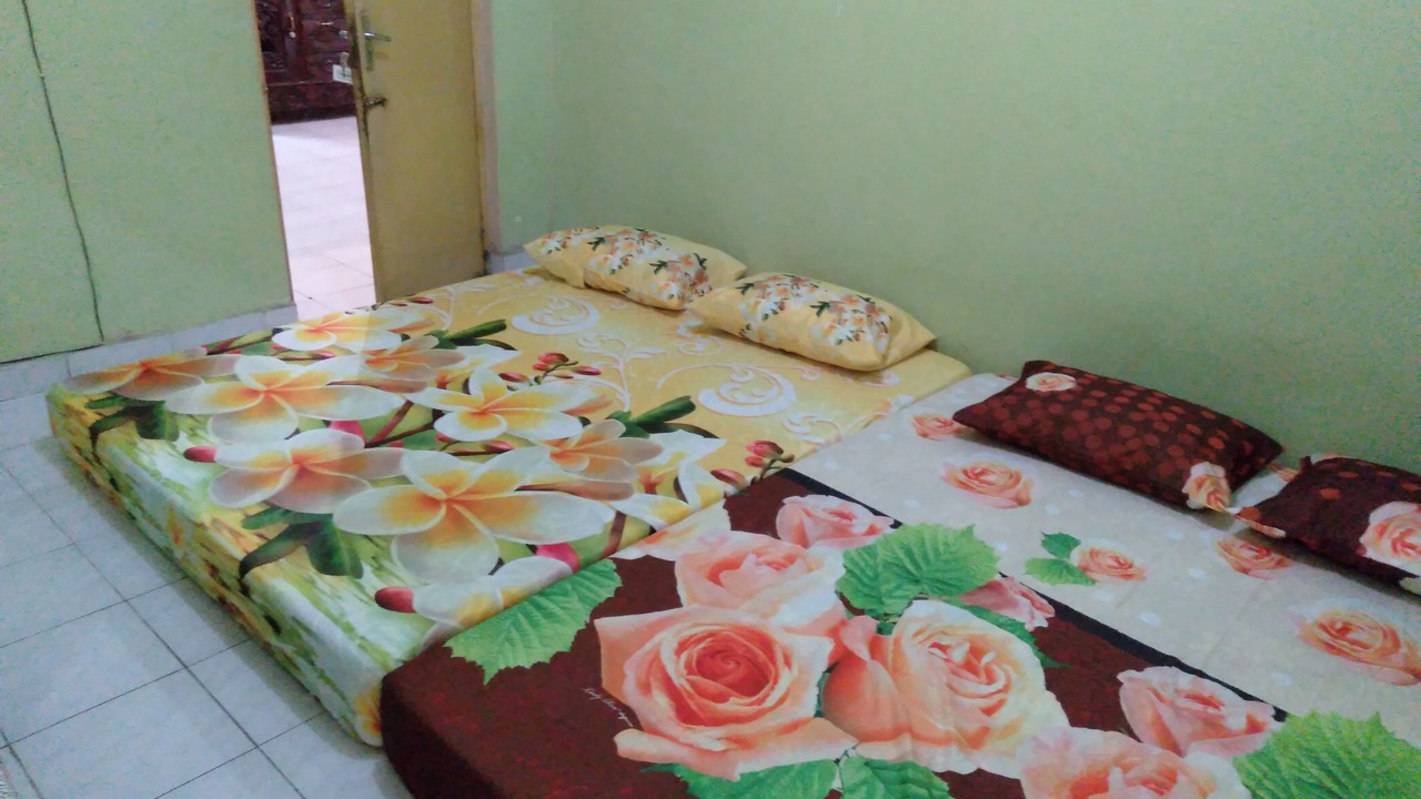 Photo of Bedroom in Srimulyo