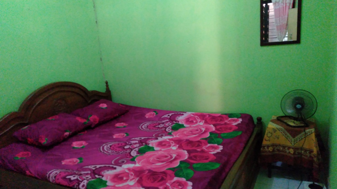 Photo of Bedroom in Srimulyo