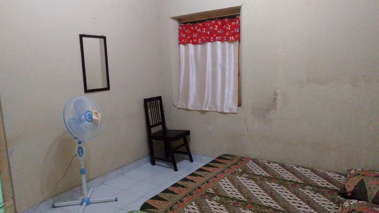 Photo of Bedroom in Srimulyo
