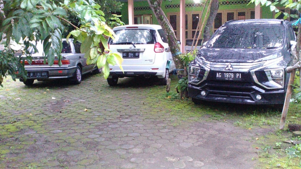 Photo of Others in Srimulyo