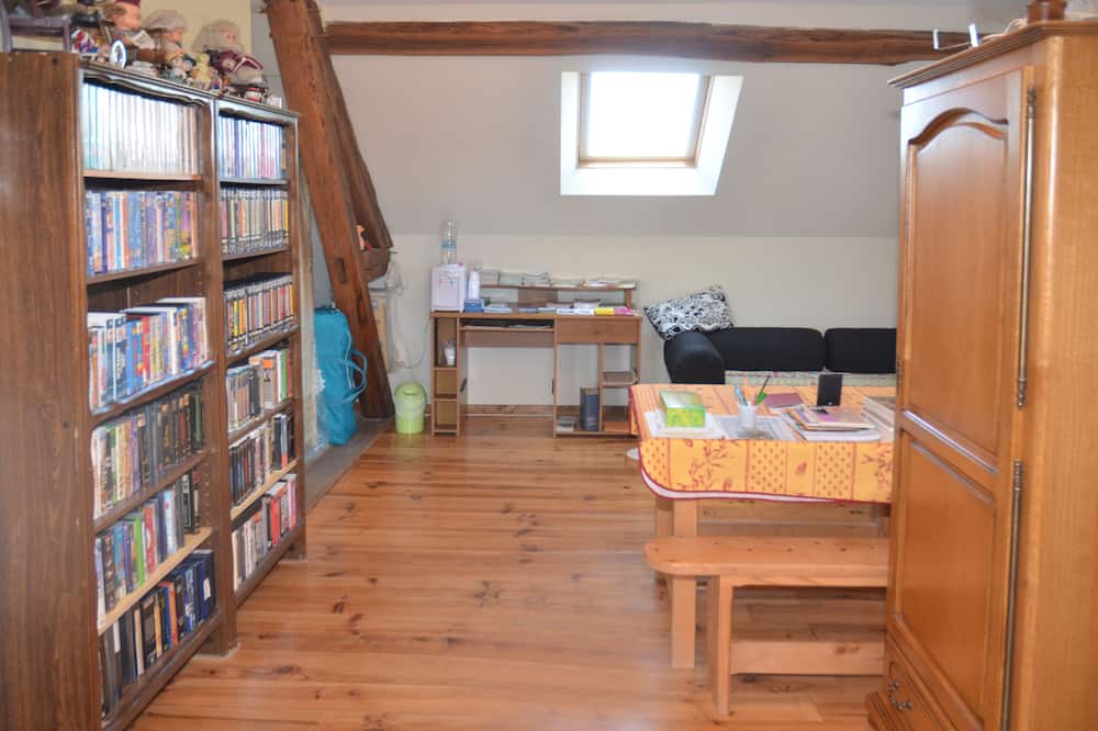 Photo of Others in Villiers-Saint-Georges