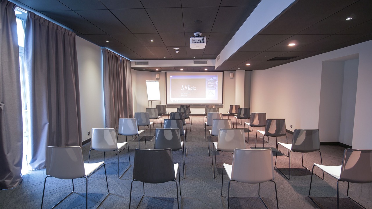 Photo of Others in Vitre