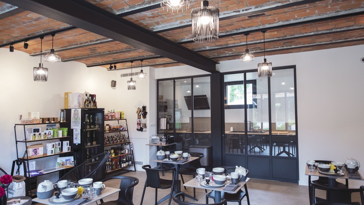 Photo of Others in Gueux