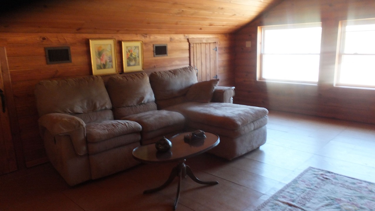 Photo of Livingroom in Barksdale