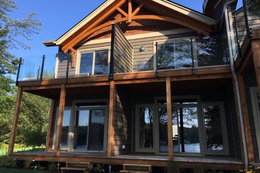 Photo of Others in Muskoka Lakes