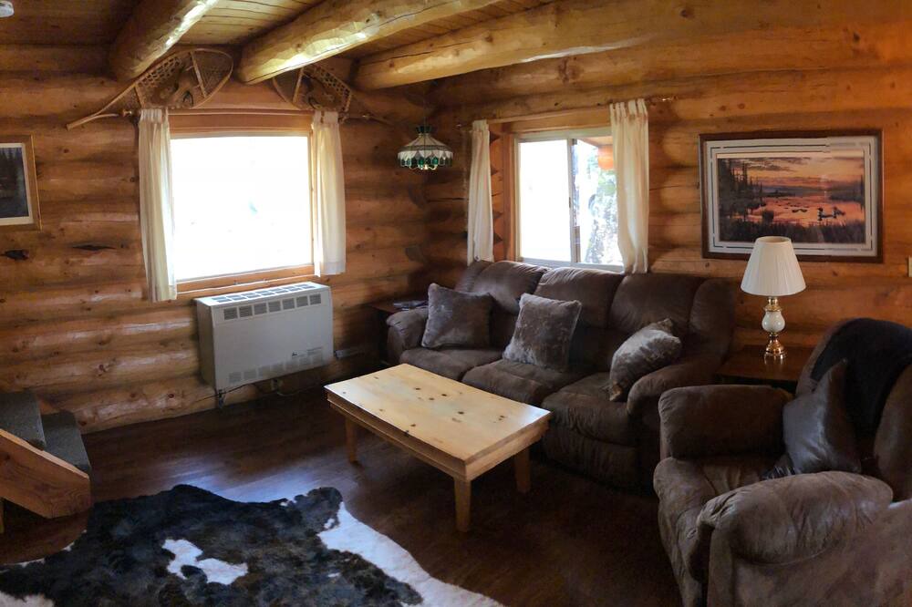 Photo of Livingroom in Trapper Creek