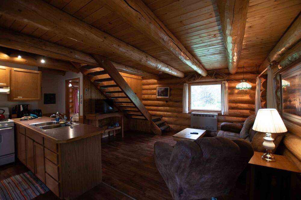 Photo of Livingroom in Trapper Creek