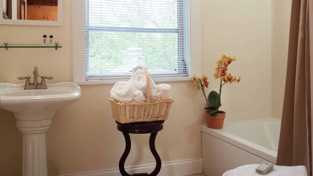 Photo of Bathroom in Lynn