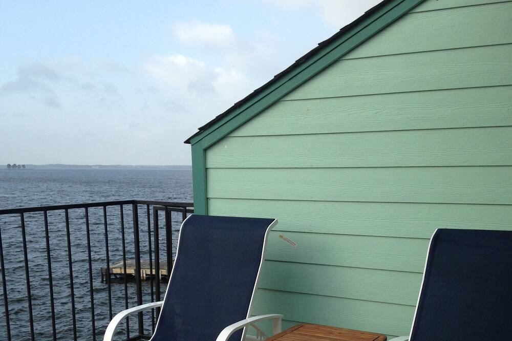 Photo of Patio Balcony in Seven Coves