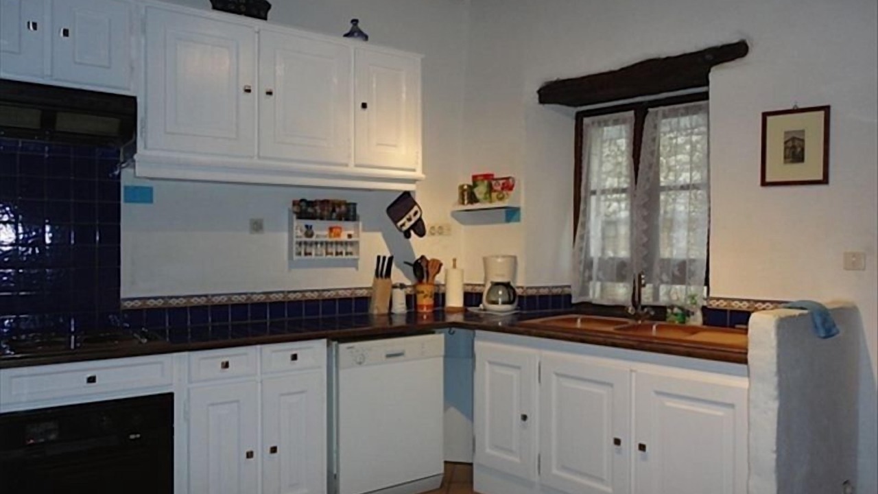 Photo of Kitchen in Castelnau-de-Montmiral