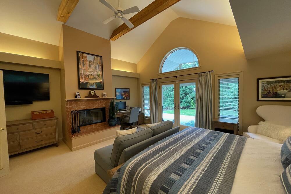 Photo of Bedroom in East Hampton