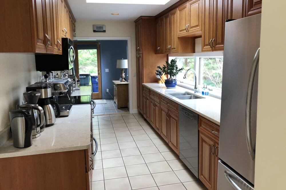 Photo of Kitchen in East Hampton