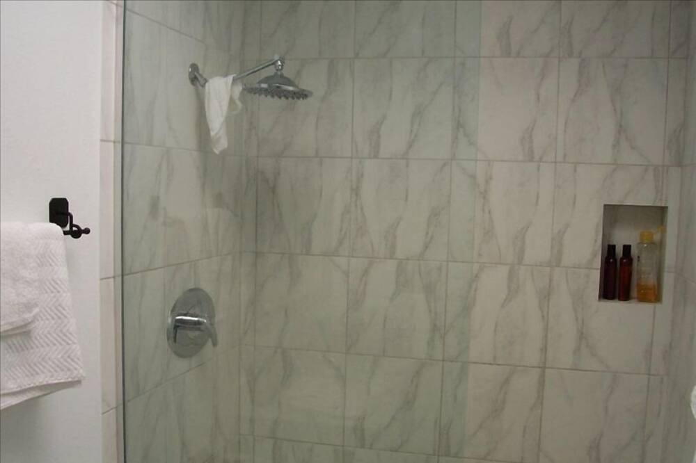 Photo of Bathroom in Norma Triangle