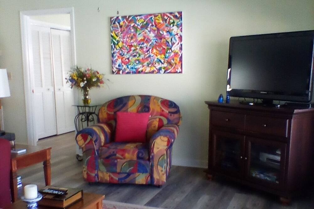 Photo of Livingroom in Tifton