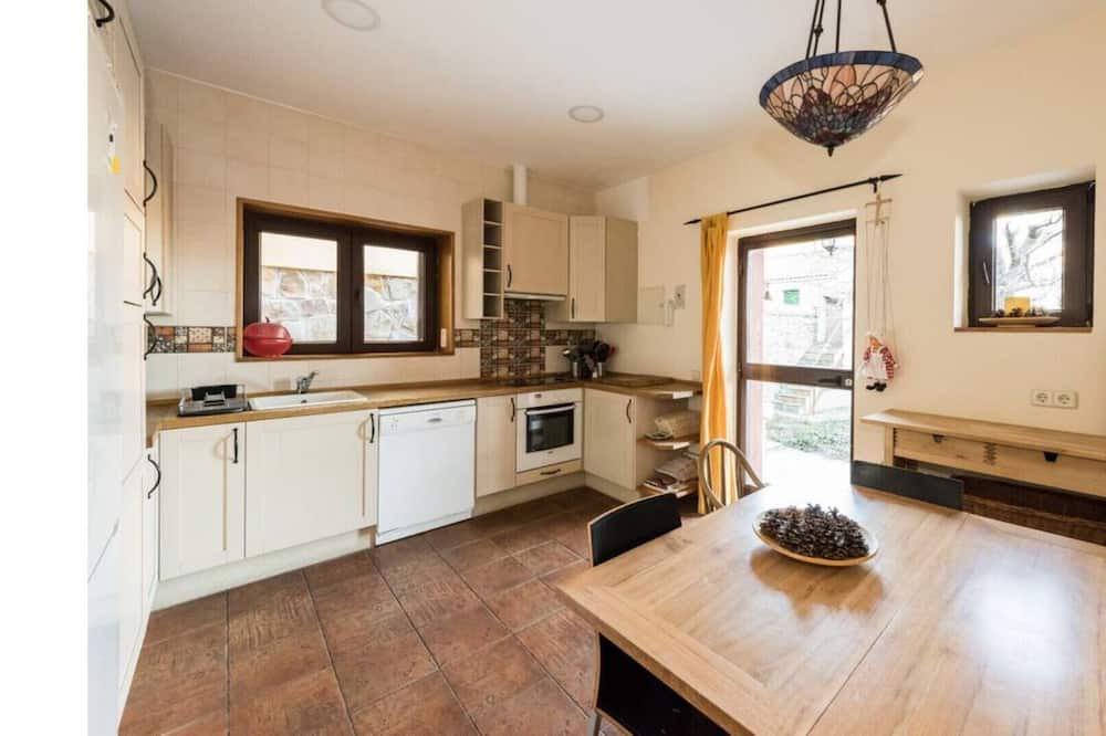 Photo of Kitchen in San Lorenzo de El Escorial