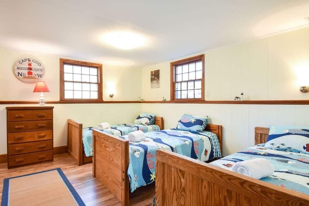 Photo of Others in South Orleans