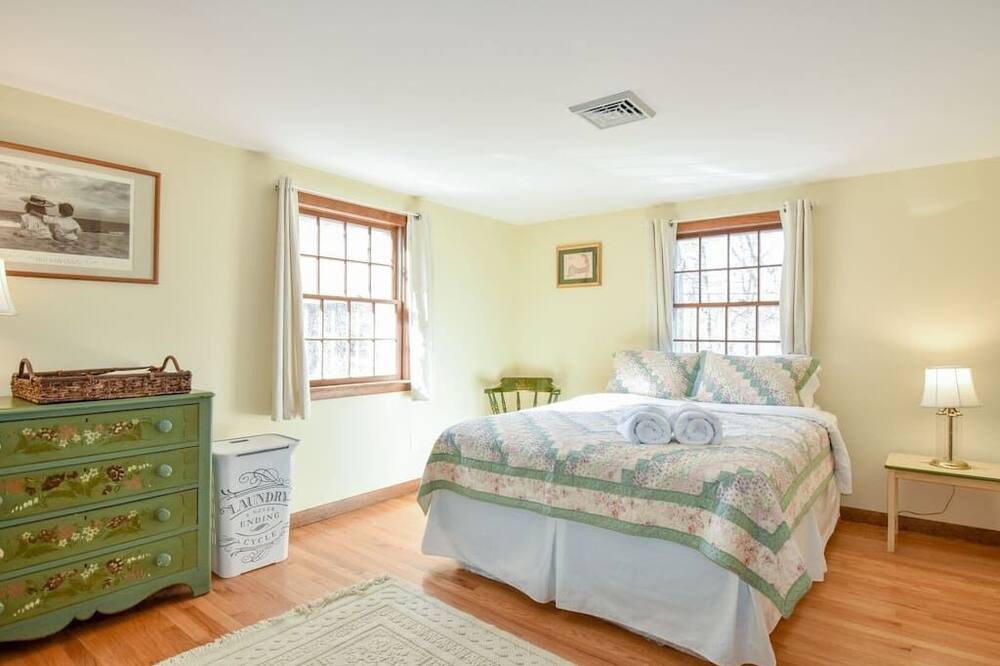 Photo of Others in South Orleans