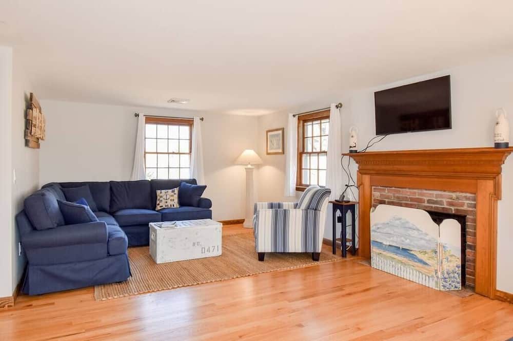 Photo of Others in South Orleans