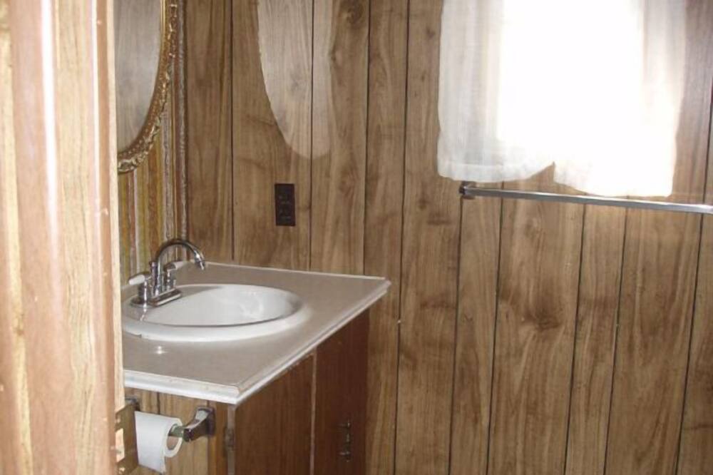 Photo of Bathroom in Brantingham