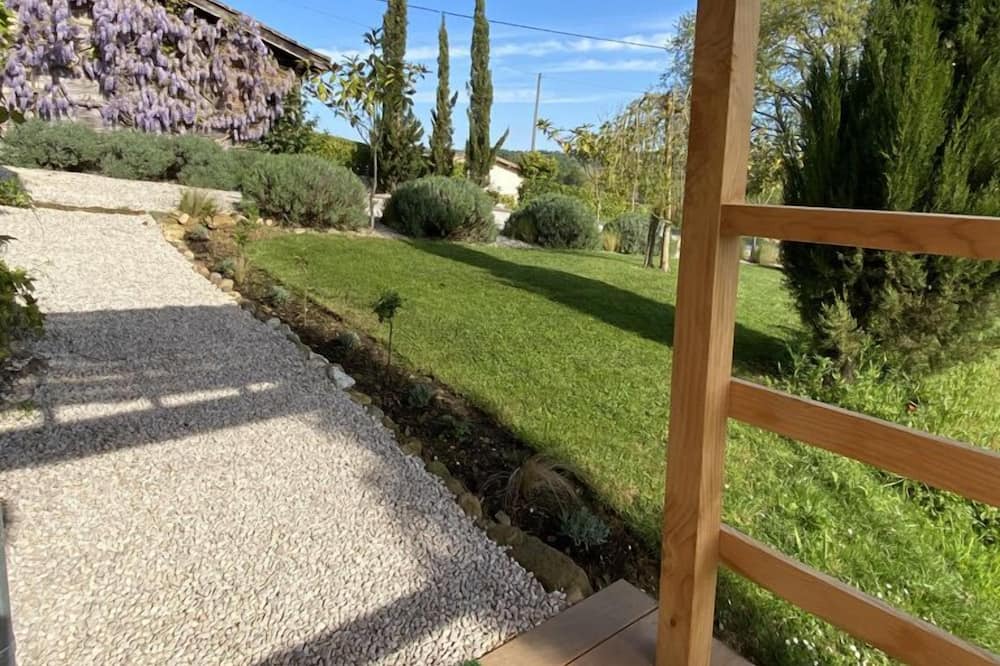 Photo of Outdoor in Boulogne-sur-Gesse