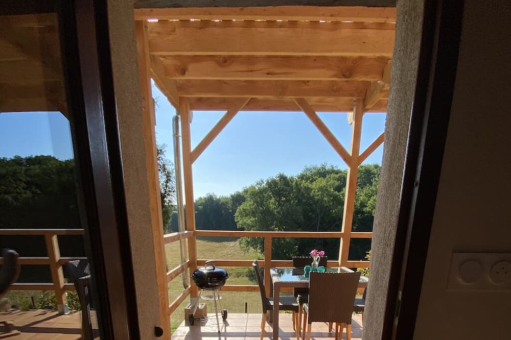 Photo of Patio Balcony in Boulogne-sur-Gesse