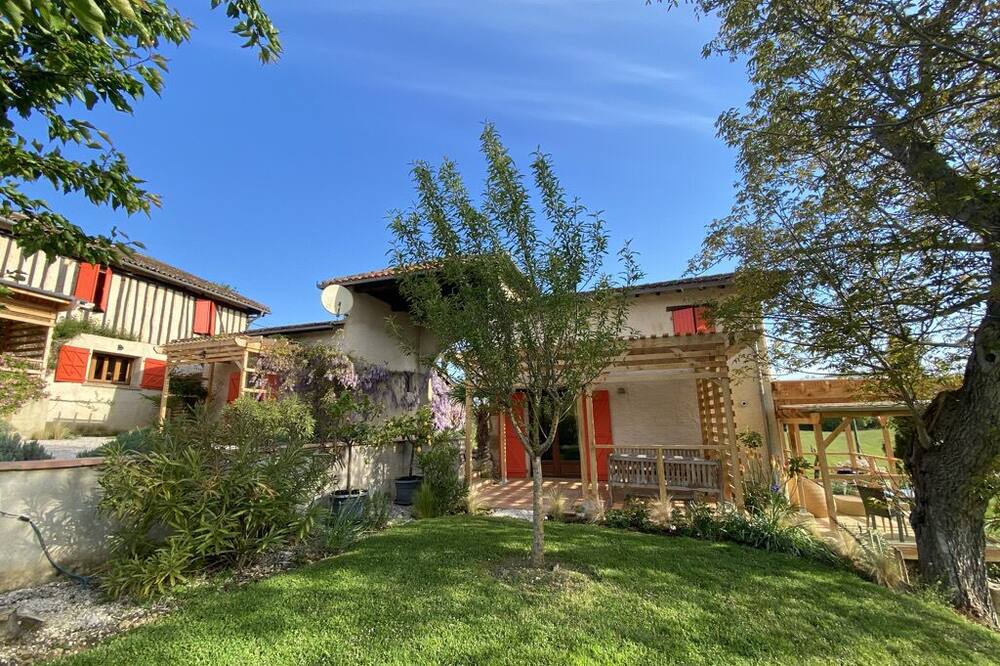 Photo of Outdoor in Boulogne-sur-Gesse