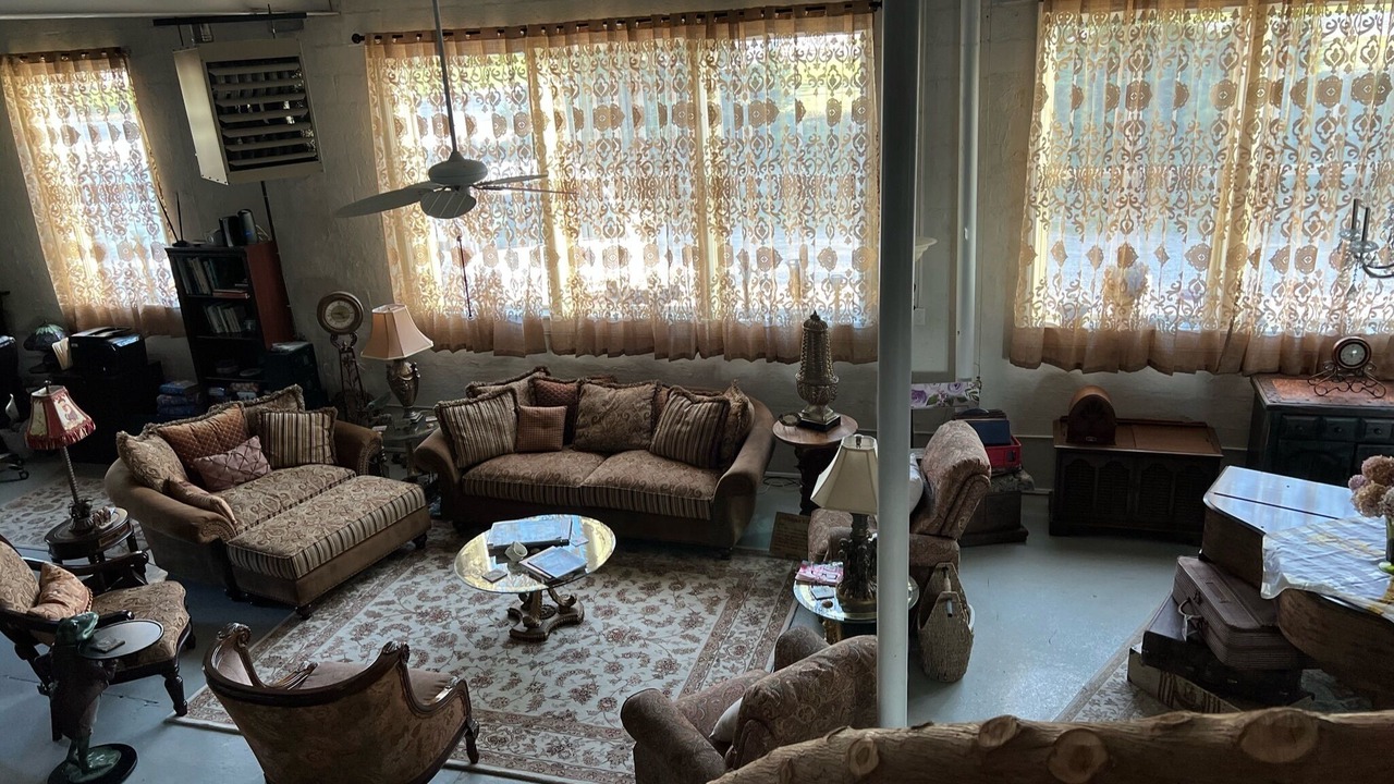 Photo of Livingroom in Rogers City