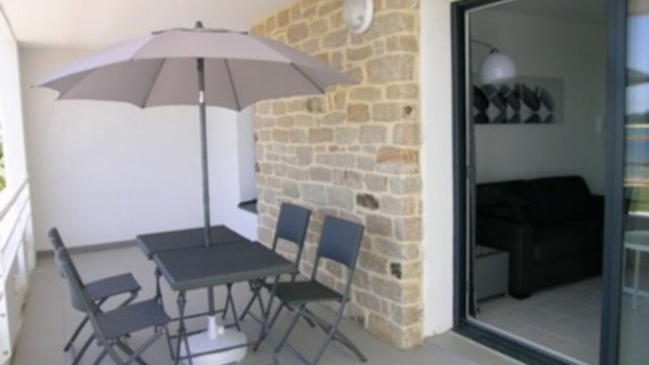 Photo of Patio Balcony in Etel