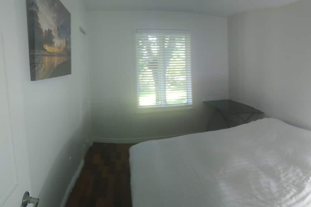 Photo of Bedroom in Saint-Nicolas