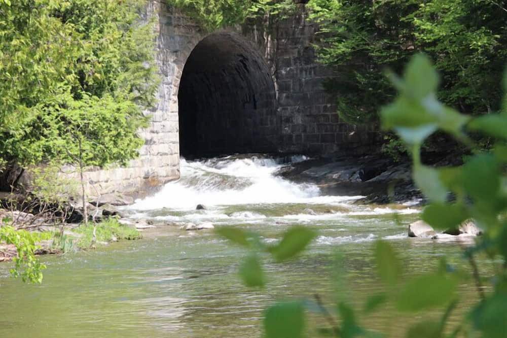 Photo of Outdoor in Barton