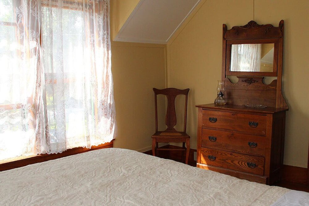 Photo of Others in Barton