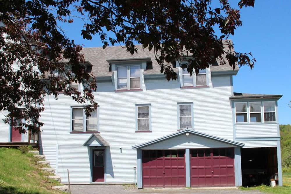 Photo of Outdoor in Barton