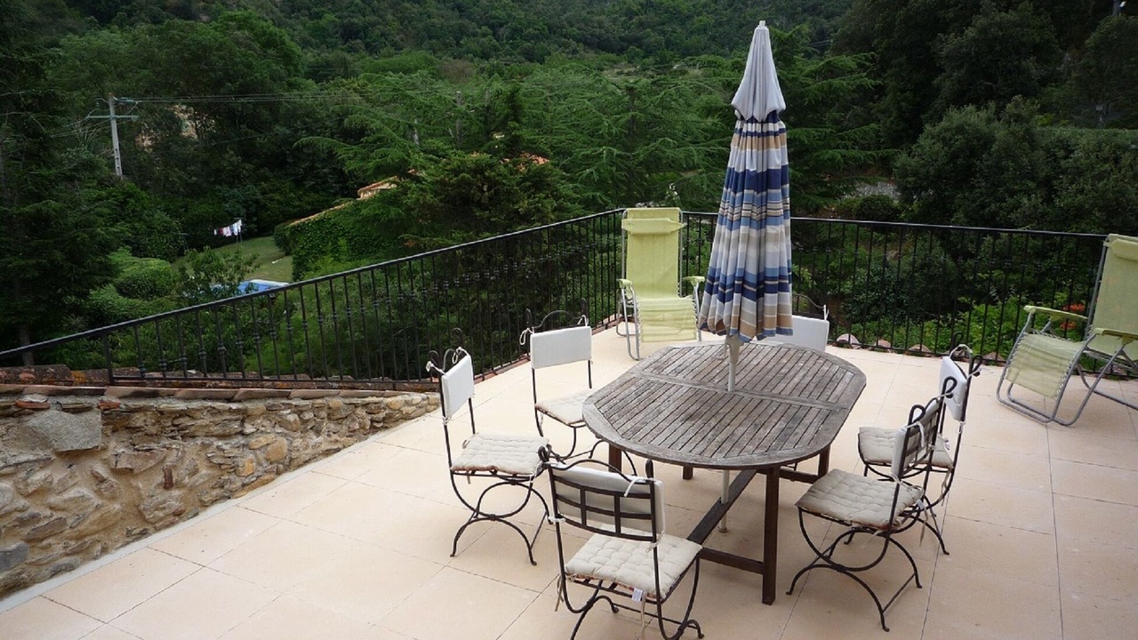 Photo of Outdoor in Reynes