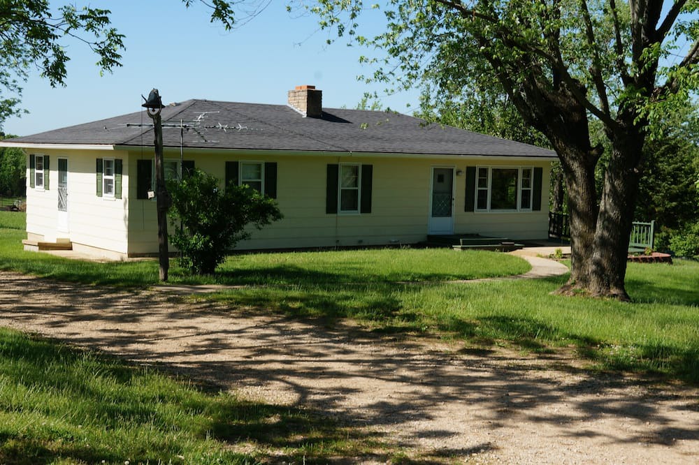 Photo of Outdoor in Sullivan