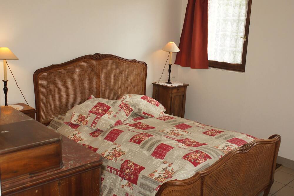 Photo of Bedroom in Coux-et-Bigaroque-Mouzens