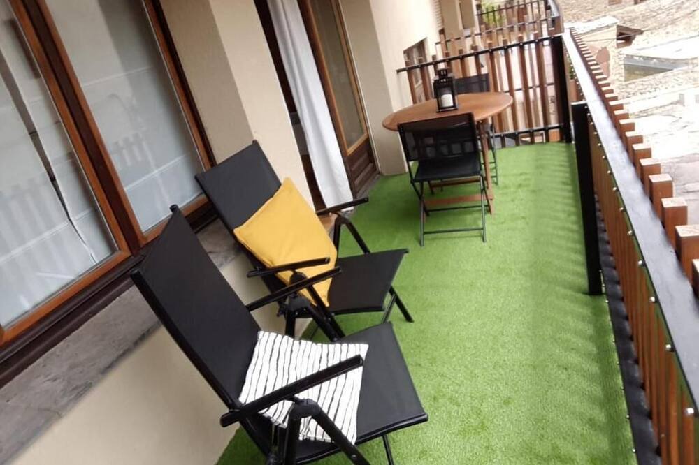 Photo of Patio Balcony in Alp