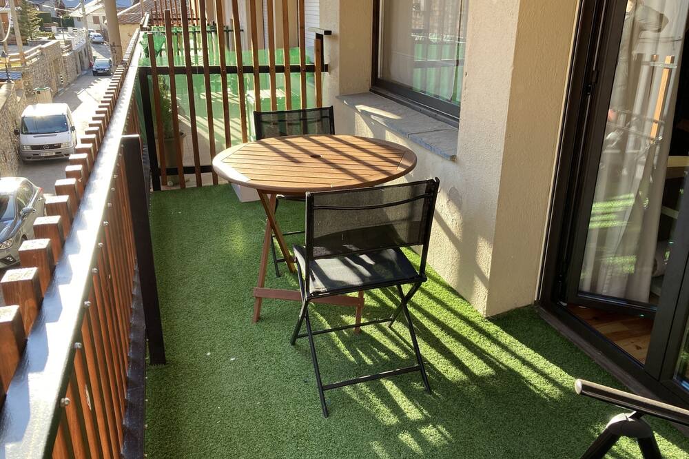 Photo of Patio Balcony in Alp