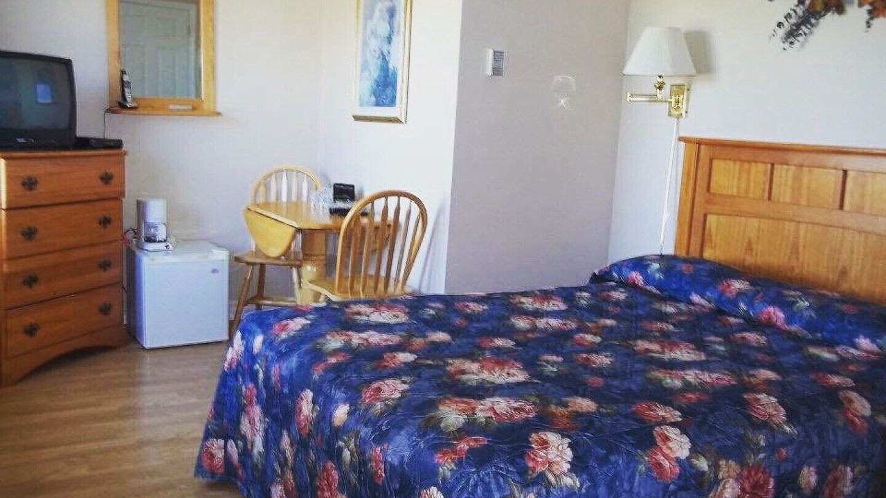 Photo of Others in New London