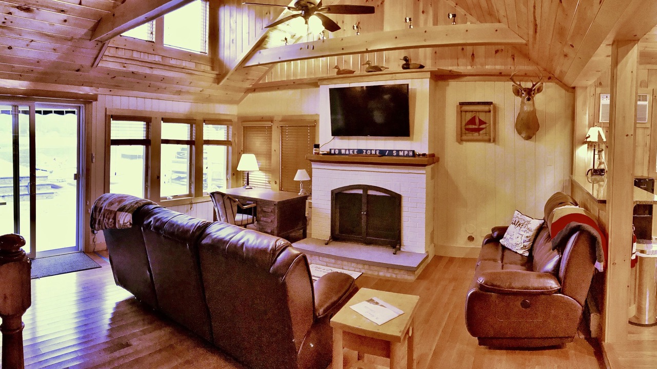 Photo of Livingroom in Frankford