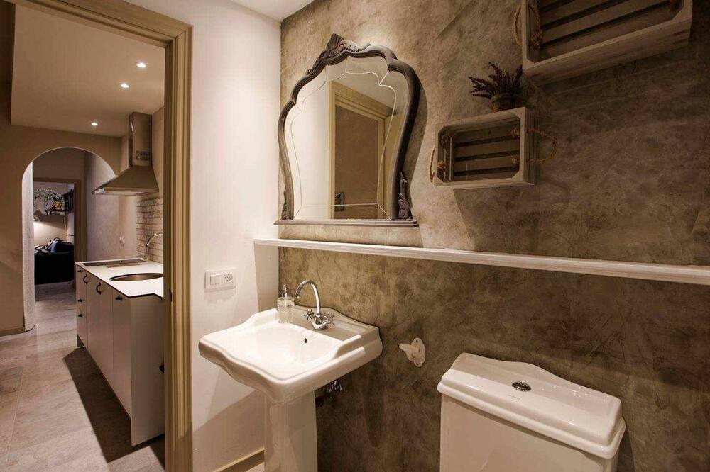 Photo of Bathroom in Olot