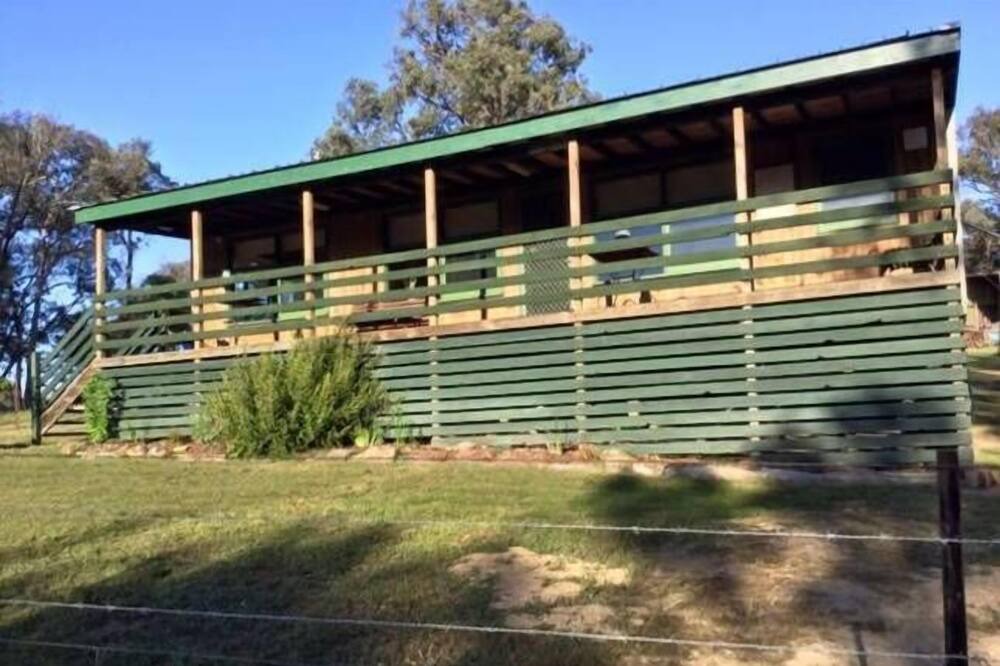 Photo of Outdoor in Gobur