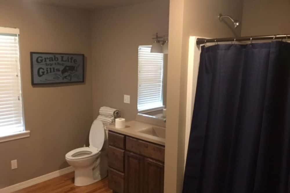 Photo of Bathroom in Zion
